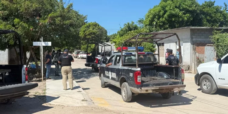 El incidente ocurrido a corta distancia de la escuela primaria Enedino Jiménez generó la movilización de corporaciones de seguridad.