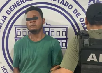 Alexander S. S. fue capturado por la AEI en el tramo Pinotepa-Acapulco.