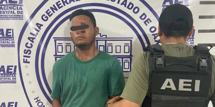 Alexander S. S. fue capturado por la AEI en el tramo Pinotepa-Acapulco.