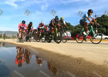 Fotos: Leobardo García Reyes // El fin de semana el ciclismo estrenó circuito.