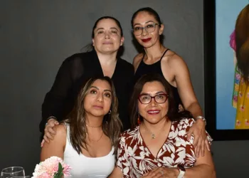 Fotos: Rubén Morales // Verónica Flores Sanabria, Patricia Palacios, Olga Santos y Arge Jarquín disfrutaron de un desayuno entre amigas.