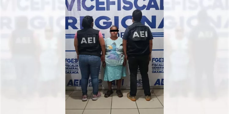 Cristina J. V. fue reaprehendida por la AEI en calles de Santa María Colotepec.
