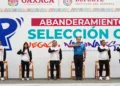 Este jueves se realizó la ceremonia de abanderamiento.