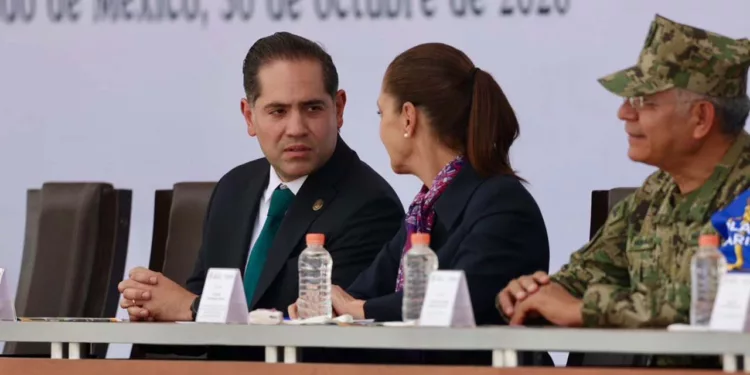 El presidente de la Mesa Directiva de la Cámara de Diputados, Raúl Bolaños-Cacho Cué, asiste a la conmemoración del 60 Aniversario del Plan DN-III-E, encabezada por la Presidenta Claudia Sheinbaum.