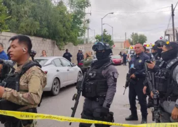 ¡Terror en secundaria de Torreón! Ataque deja a subdirectora muerta y tres heridos