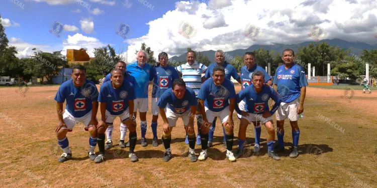Fotos: Leobardo García Reyes // Club Prepa ganó el cuadrangular de Ixcotel.