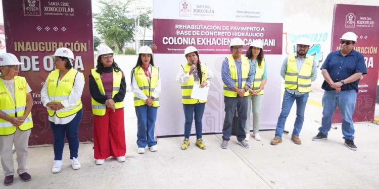 Entrega Xoxocotlán rehabilitación de la avenida Quinta Las Águilas