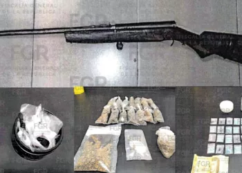 ¡Cuatro años de cárcel por vender drogas! Condenan a tres personas tras decomiso de metanfetamina, cocaína y marihuana en Ixtlán