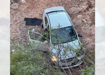 El accidente dejó únicamente daños materiales.