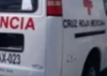 Motociclista, en el hospital tras chocar contra un Pointer