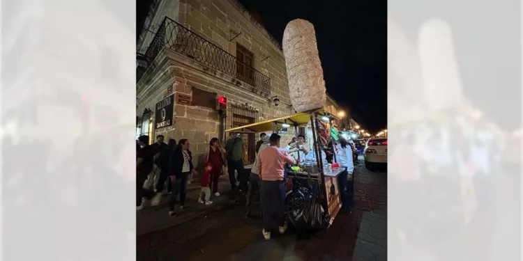 Foto: redes sociales // El puesto de elotes de Chuy. Su asesinato acumuló irritación y reprobación en domingo en la capital del estado.