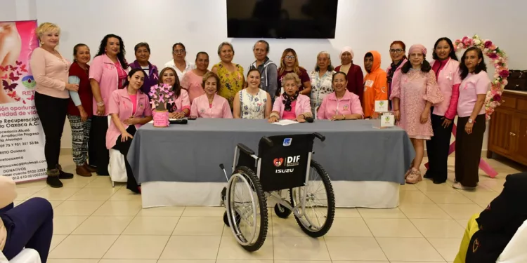 La presidenta del Grupo Reto Oaxaca destacó la importancia de acabar con los tabúes y acudir a la revisión médica.