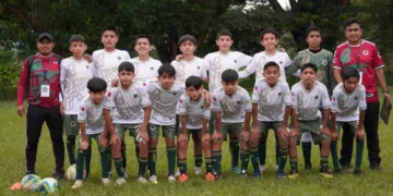¡Zaachila se mete entre los cinco mejores del país! Jóvenes futbolistas conquistan el quinto lugar nacional