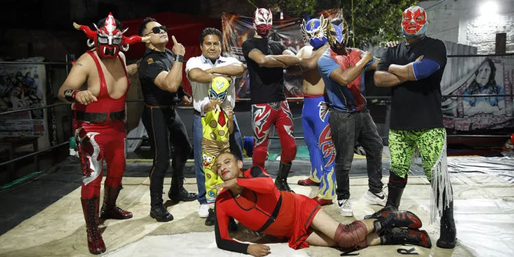 La mejor lucha libre, en  la arena Pepe Cisneros