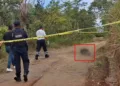 ¡Misterio y violencia en Putla! Hallan a un hombre muerto y con las manos atadas rumbo al antiguo basurero