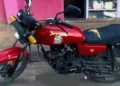 La motocicleta robada en el centro de Huajuapan tiene el asiento roto.