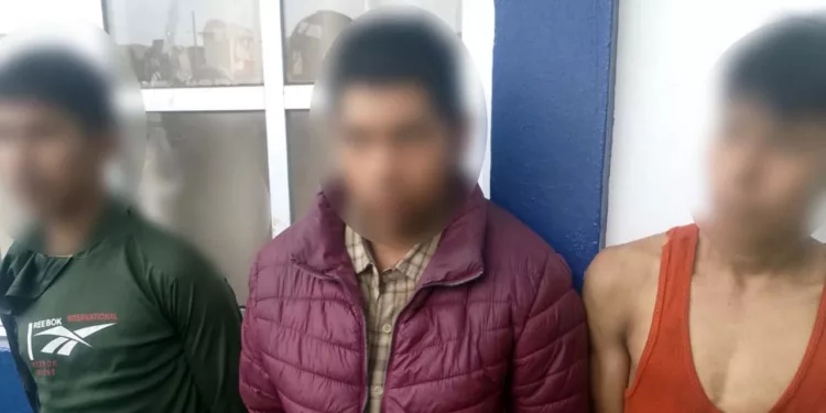 Los implicados identificados como C.A.C., K.R.F.H. y J.M.P. fueron remitidos ante la autoridad ministerial tras su captura en Jalatlaco.