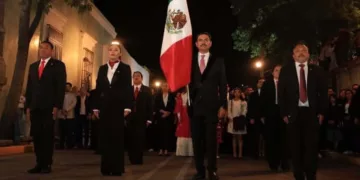 La Marcha Patriótica del 15 de septiembre mantiene viva una tradición cívica que forma parte de la historia y la identidad de Oaxaca