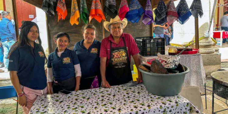 La celebración también incluyó la participación de productores de cerveza artesanal.