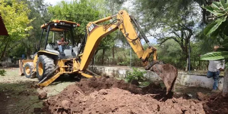 La construcción busca atender una necesidad de quienes visitan el camposanto.