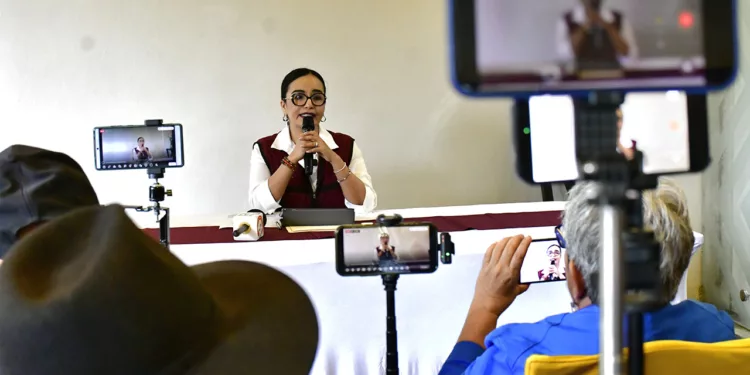 Va Liz Arroyo por la coordinación municipal de Morena en la capital