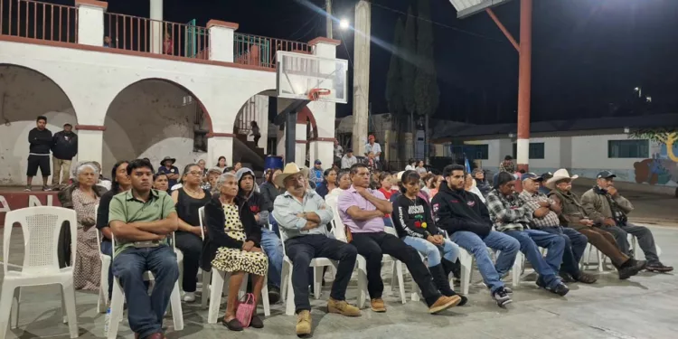 Los representantes comunitarios sostienen que la resolución es firme, pero afirman que todavía no se cumple efectivamente.