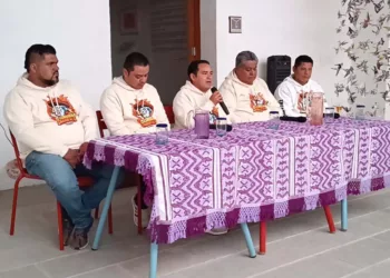 El anuncio ciudadano de la Octava Muerteada del Asombroso Barrio Alto de Villa de Etla.
