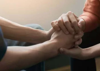 Incrementa 74% atención por  intento y planes suicidas