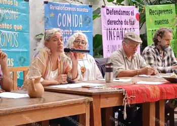 Foto: Lisbeth Mejía // Respaldan 28 organizaciones la iniciativa Oaxaca sin Chatarra.