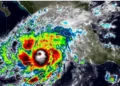 Tocará tierra Simon en categoría 4, emiten alerta para este sábado y  domingo.
