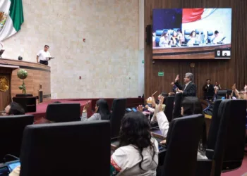 Sesión en el Congreso de Oaxaca.