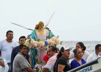 Puerto Ángel celebra al Santo Ángel Custodio entre fe, mar y tradición