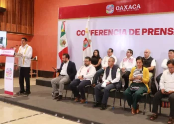 Confirman renuncia de cuatro funcionarios para la contienda electoral de 2027