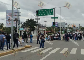 Reactiva bloqueos S-22 en importantes cruceros *Permanecerá en protesta por seis horas