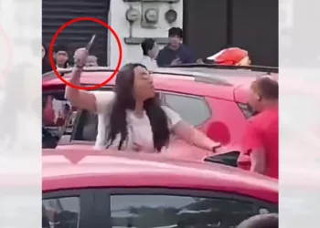 Foto: Redes sociales // A pesar de ser el agredido, tras la violenta reacción de Lady Navajas, la policía iba a detener a la víctima.