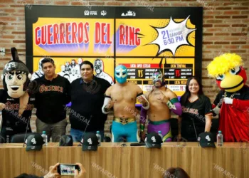 En conferencia de prensa se dieron a conocer los detalles de la función "Guerreros del ring". Foto: Jorge Luis Plata