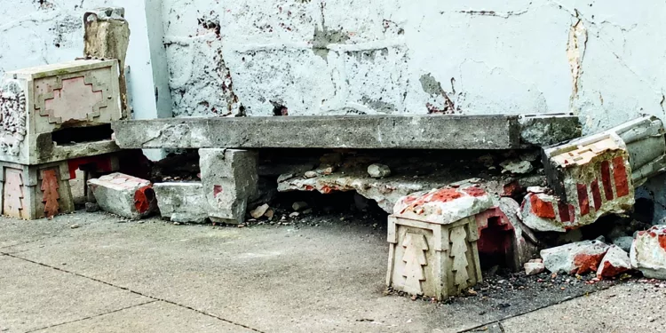 Foto: cortesía // La banca también han sido objeto del vandalismo a través de grafitis o de la contaminación.
