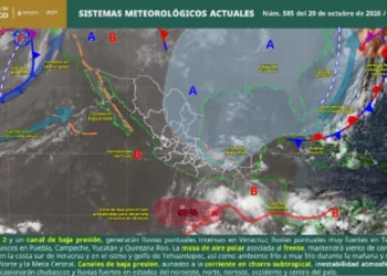 Frente frío 2 sigue golpeando a Oaxaca: prevén fuertes vientos, niebla densa y oleaje de hasta 3 metros