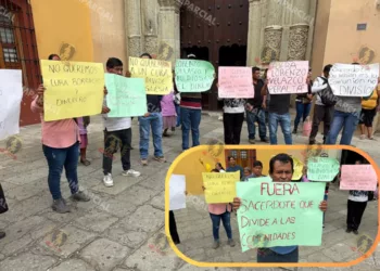 La fe, bajo la tormenta: protestan en Oaxaca contra párroco por presuntos abusos en su función