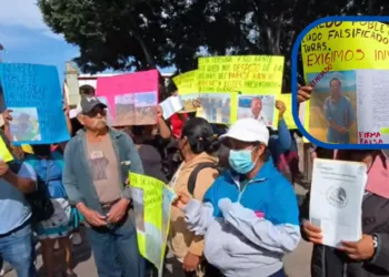VIDEO | “Llegaron como 100 tipos armados”: habitantes de Areche denuncian despojo de ASAEO y exigen intervención del Gobierno