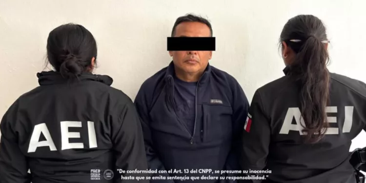 ¡Feminicidio en Xoxocotlán! Mujer muere acribillada a acuchilladas; detienen a su pareja