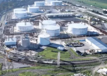 ¡Se desinfla el decomiso histórico! Sheinbaum reconoce que los 59 millones de litros de combustible en Guanajuato son legales