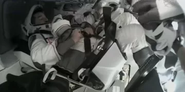 VIDEO | Misión Crew-12 regresa con éxito a la Tierra tras casi ocho meses en el espacio