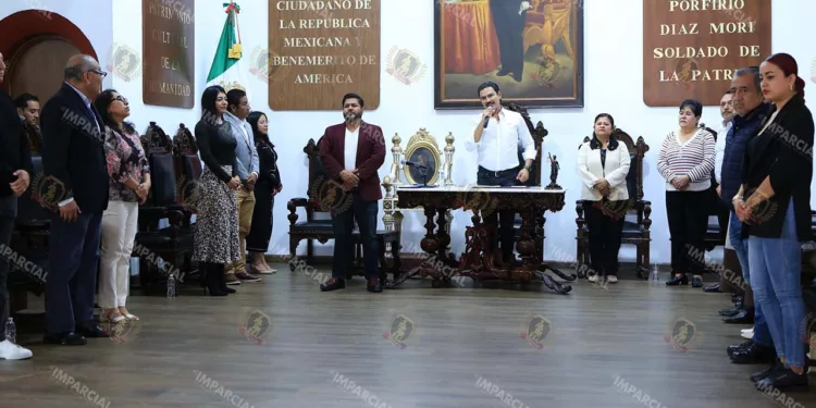 Foto: Adrián Gaytán // Sesión de cabildo.