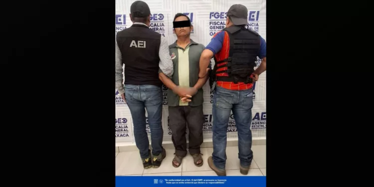 ¡Cercó un acceso de 40 años y habría amenazado con machete! Estalla conflicto en la Costa de Oaxaca